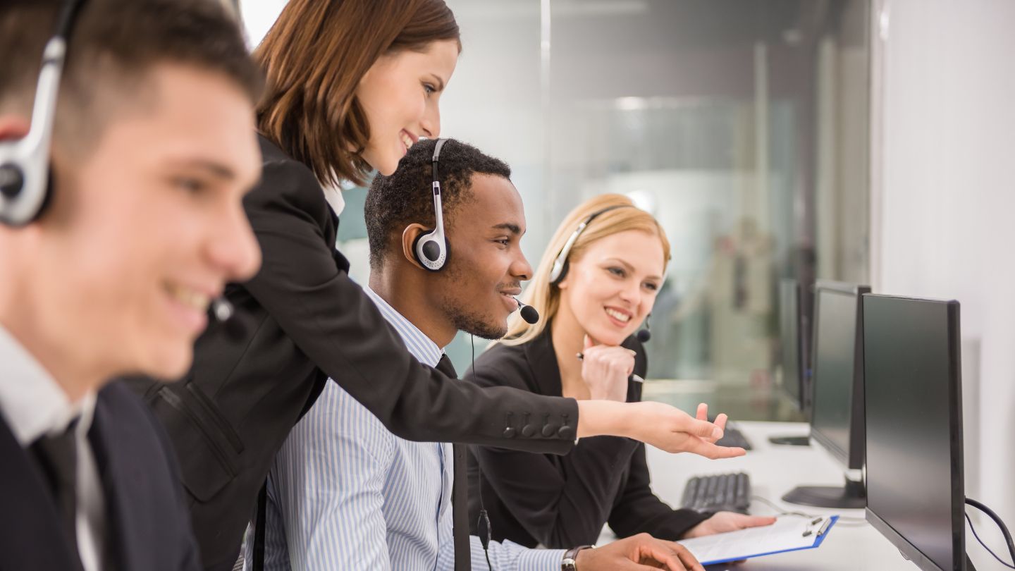 Effective Communication in Medical Call Center Conversations